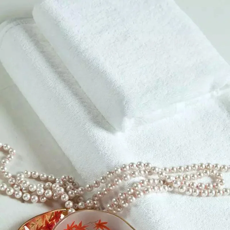 Factory wholesale hotel 32s flat woven embroidered soft towel absorbent towel gift cotton towel set