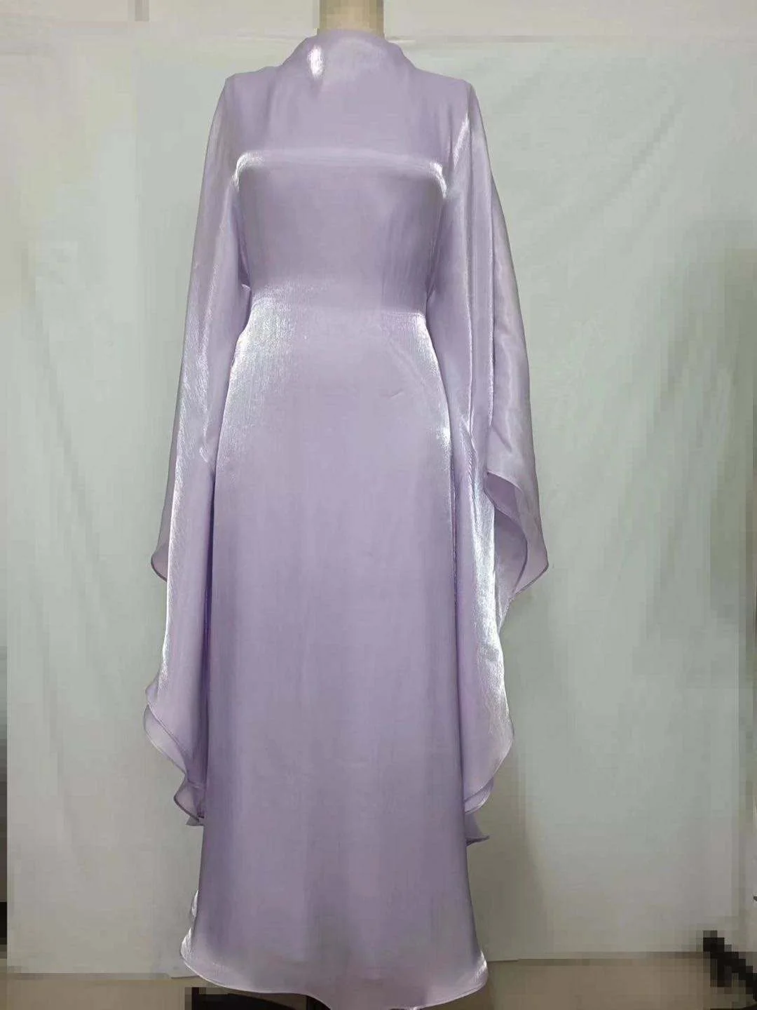 Sheen Kaftan Dress In Lilac With Stain Under Layer,  Chiffon Organza ,  Long Sleeves,  Oversized Loose Cut