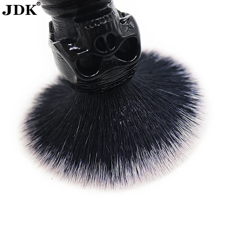 JDK Hot Skull Shaped Beard Shaving Kit Beard Brush Skull Head Handle Badger Hair Shaving Beard Brush with Resin Handle