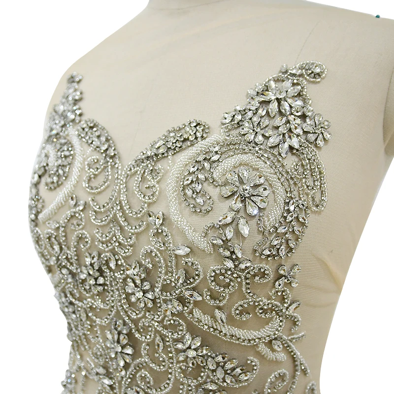 Модные блестящие ювелирные изделия из серебра, украшенные стразами; Симпатичные туфли с цветком из стразов; Лиф с аппликацией в виде WDP-114