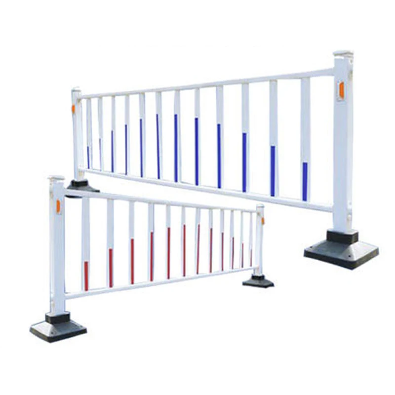 Highways Urban Road Guardrail Zinc Steel Traffic Fence for Crowd Control Mobile Isolation Fence for Municipal Use