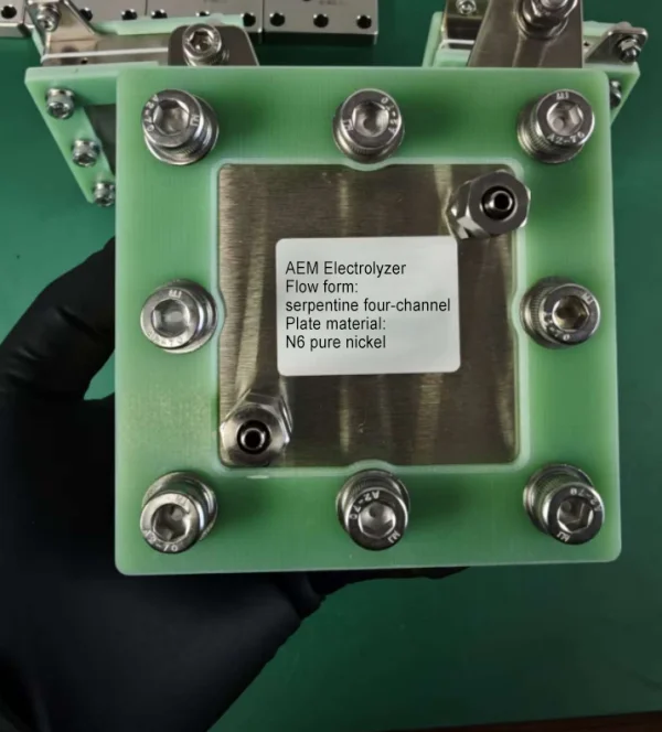 AEM Electrolyzer-1.png