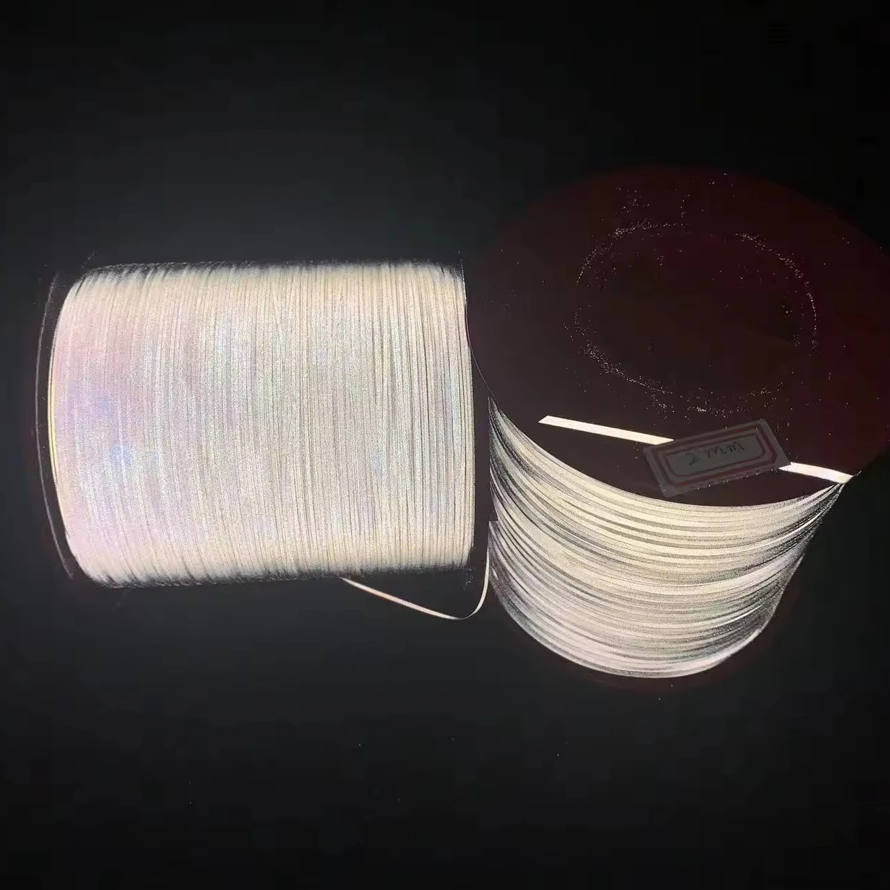 Alsafety Custom 1mm High Visibility Silver Reflective Knitting Yarn For Clothing