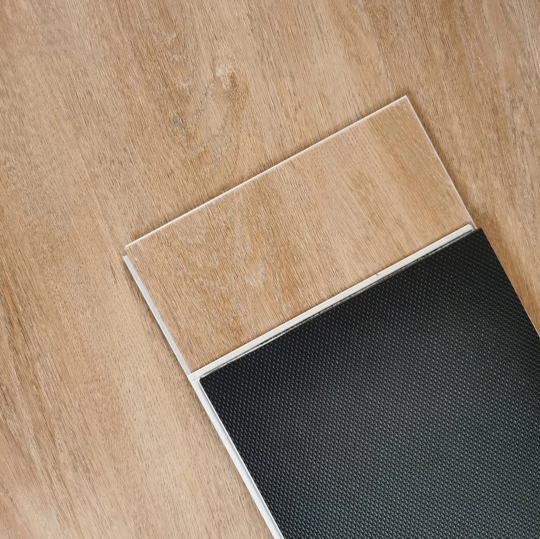 CZE China Factory Wholesale SPC Flooring Luxury Vinyl Floor EVA/IXPE