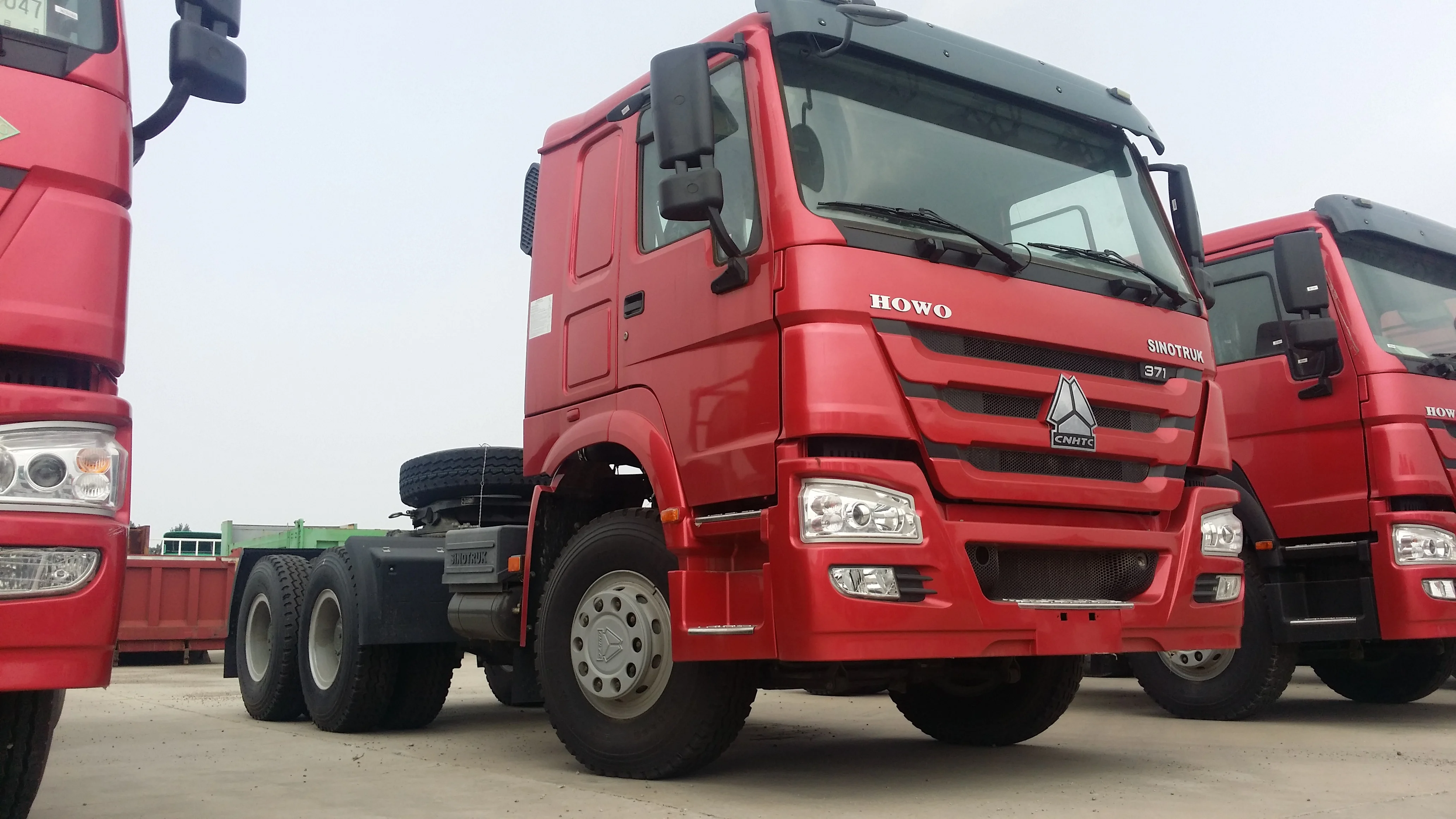  Китайский знаменитый бренд Sinotruck HOWO 6*4 тракторный грузовик