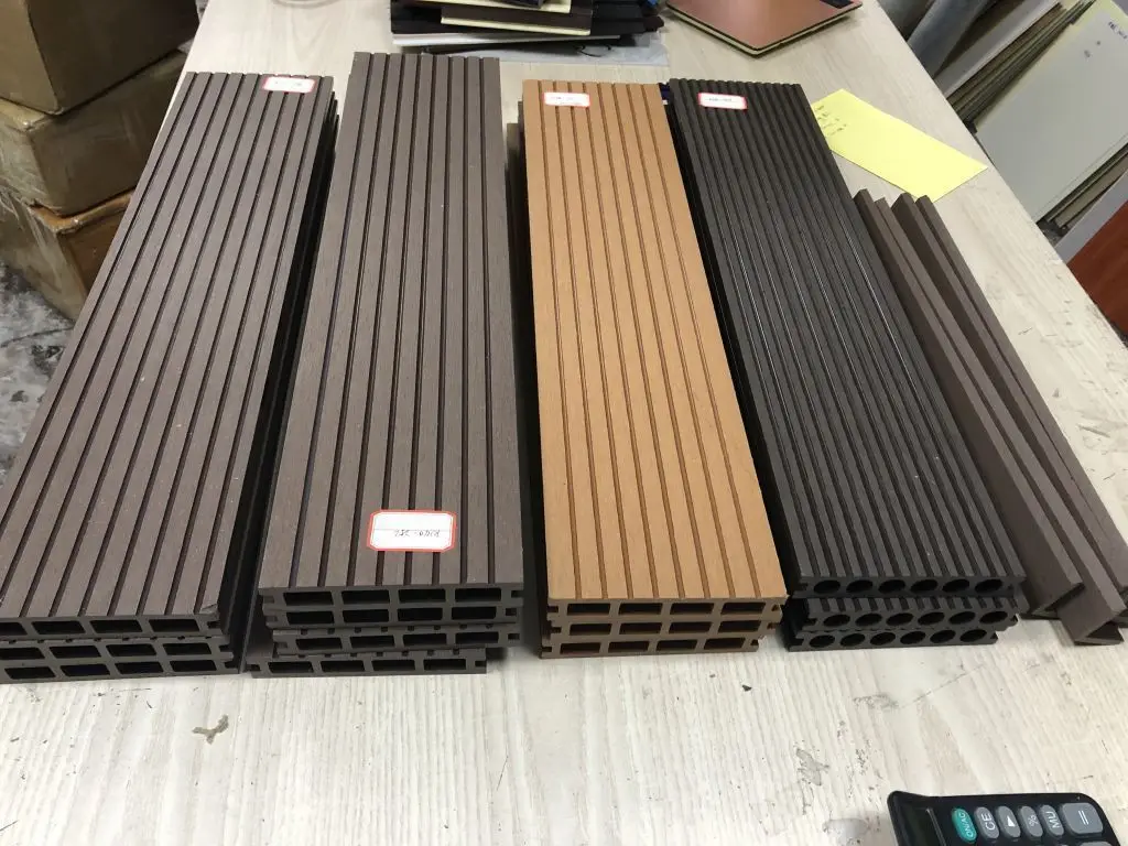 Good Price Garden DIY Wpc Composite Floor Decking Tiles Other Boards