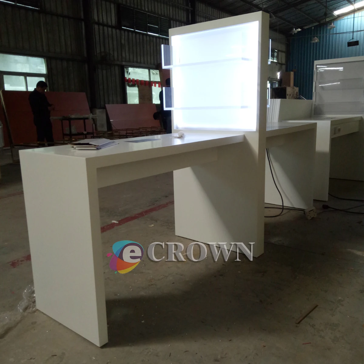 Shop Design Booth Stand Display Nail Wooden Kiosk Cabinet ODM
