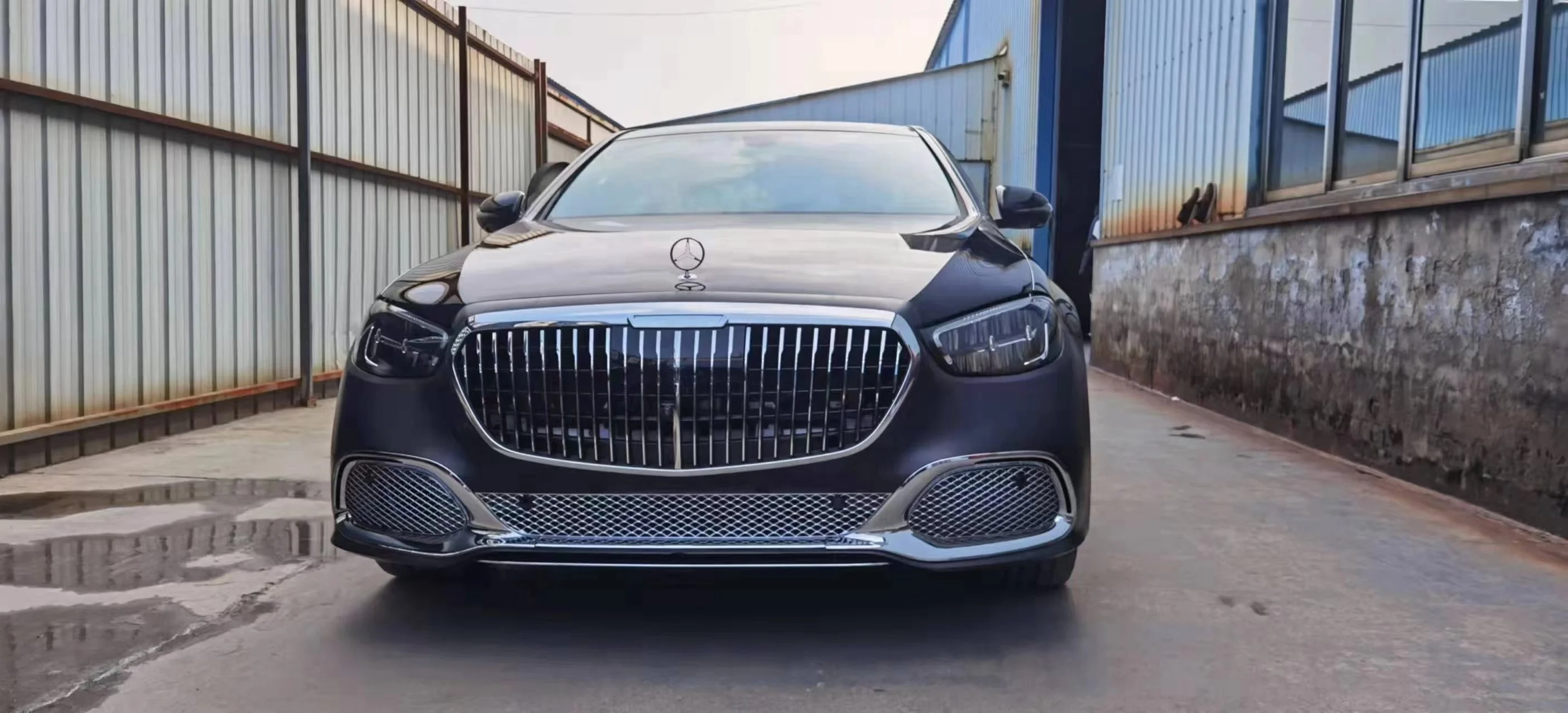 upgrade to the latest maybach style body kit bodykit sets with lamps for Mercedes benz E class W213 car parts 2016-2020
