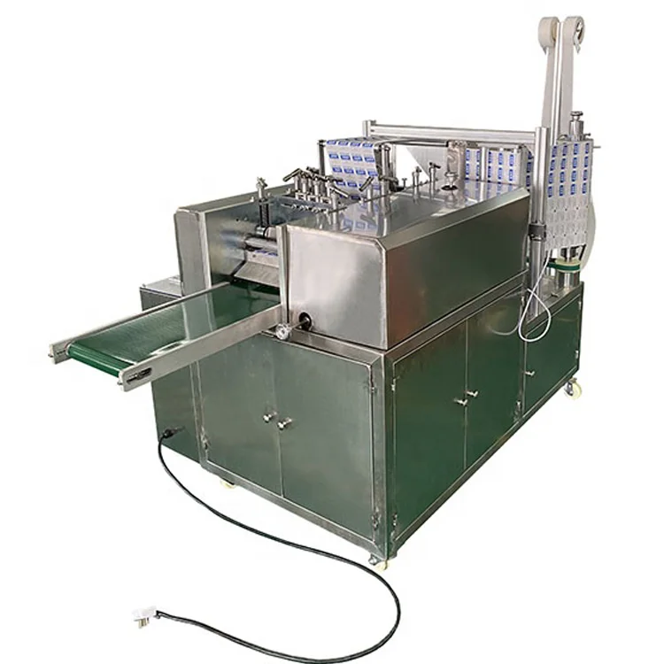 Hot Product 2.6 Kw High Quality Alcohol Swab Alcohol Pad Packing Machine