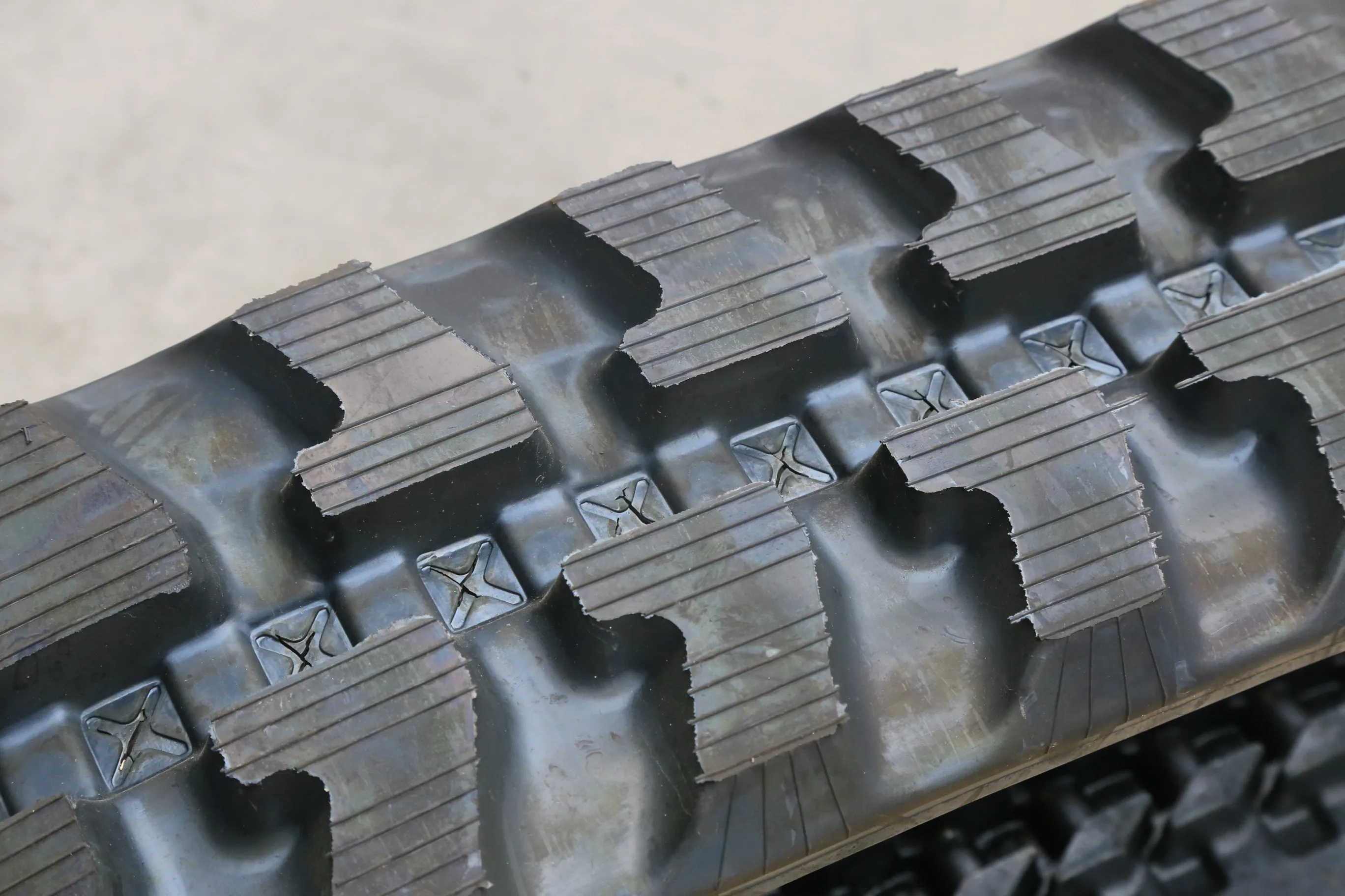 Высококачественные резиновые гусеницы для мини-экскаваторов komatsu Kx36 (230*48*70) 230*96*35