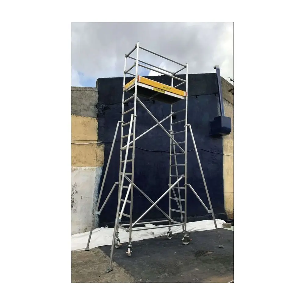 Aluminum Movable Scaffolding For Quick Assembly Of The Facade Is Used For Building Construction Platforms