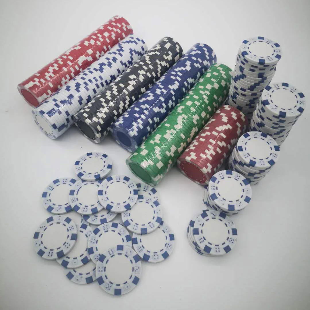 Manufacture Cheap Board Game Accessories Chips 11.5g 200 Chips Casino Coin Poker Chips For Poker Club