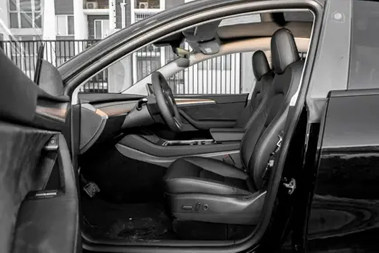 2022 Older endurance all-wheel drive version medium-sized SUV NEDC RangeMax 400km/h LHD car adult car electric car