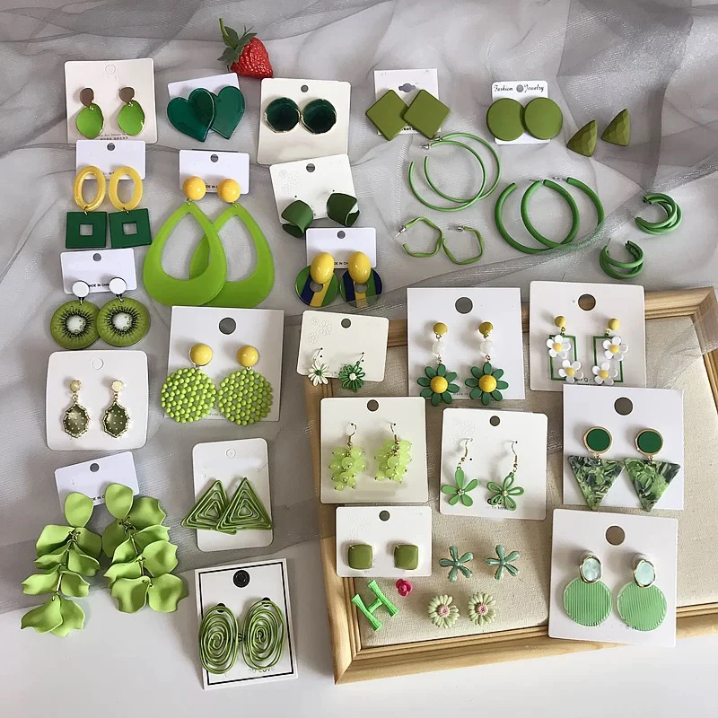 Retro Green Hollow Water Drop Flower Earrings Exaggerated Female Geometric Design from Korea Fashionable Jewelry