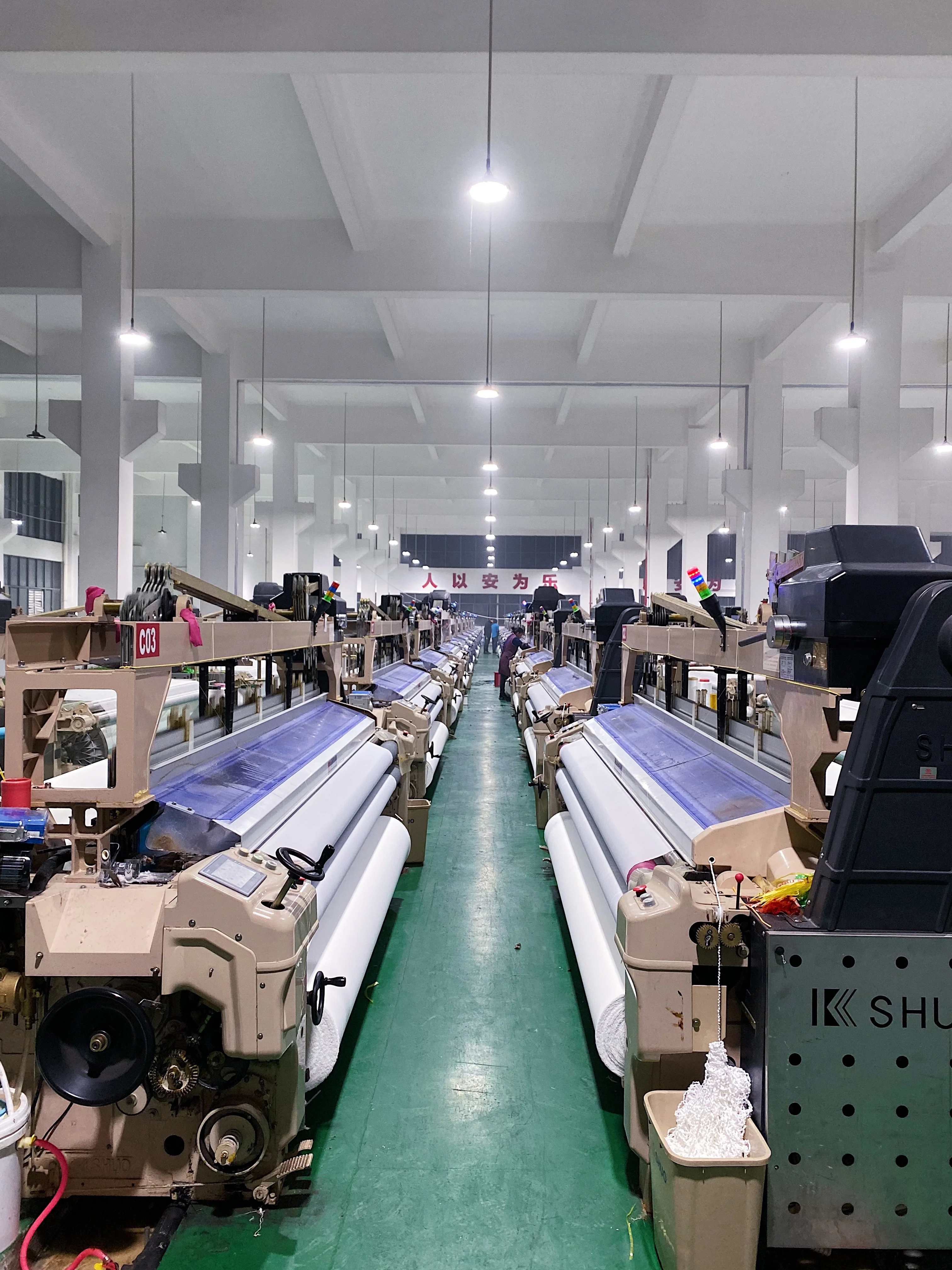 
Factory direct sale waterproof quick dry twill peach skin fabric beachwear swimwear lining fabric 