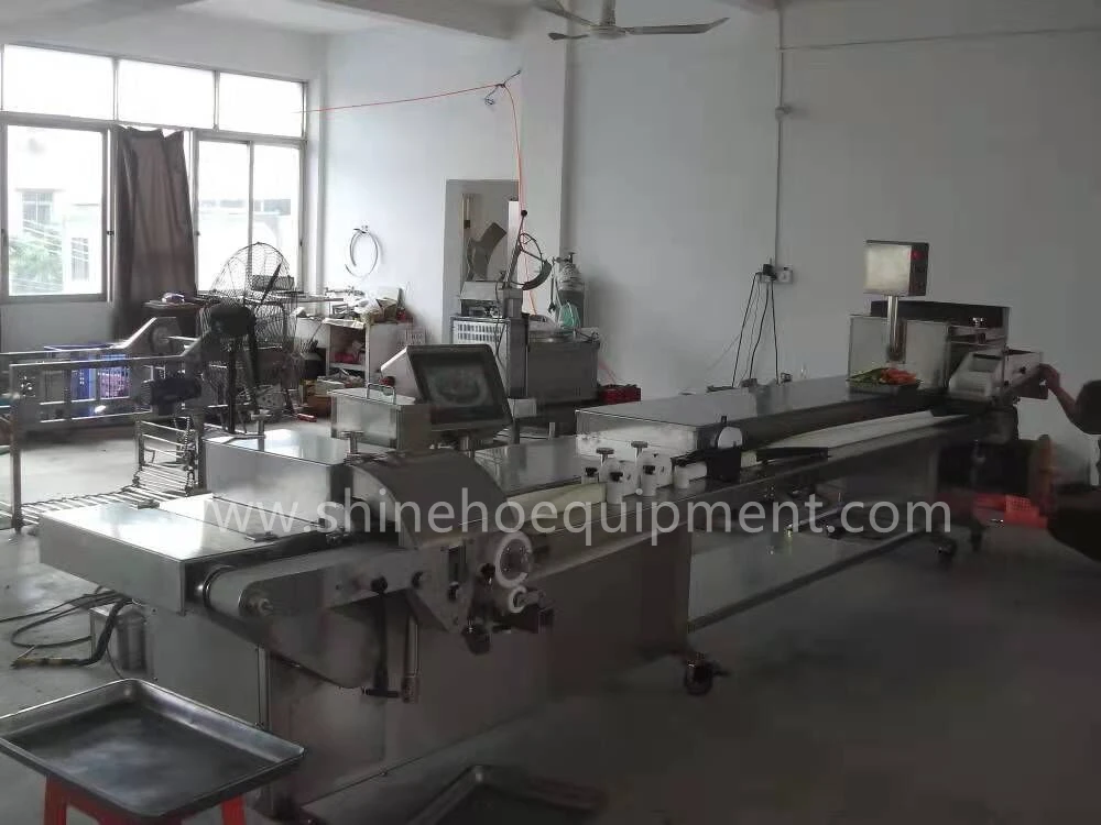 Factory Supply Full Automatic Sushi Machine Onigiri Maker Production Line Machine Automatic Sushi Roll Machine