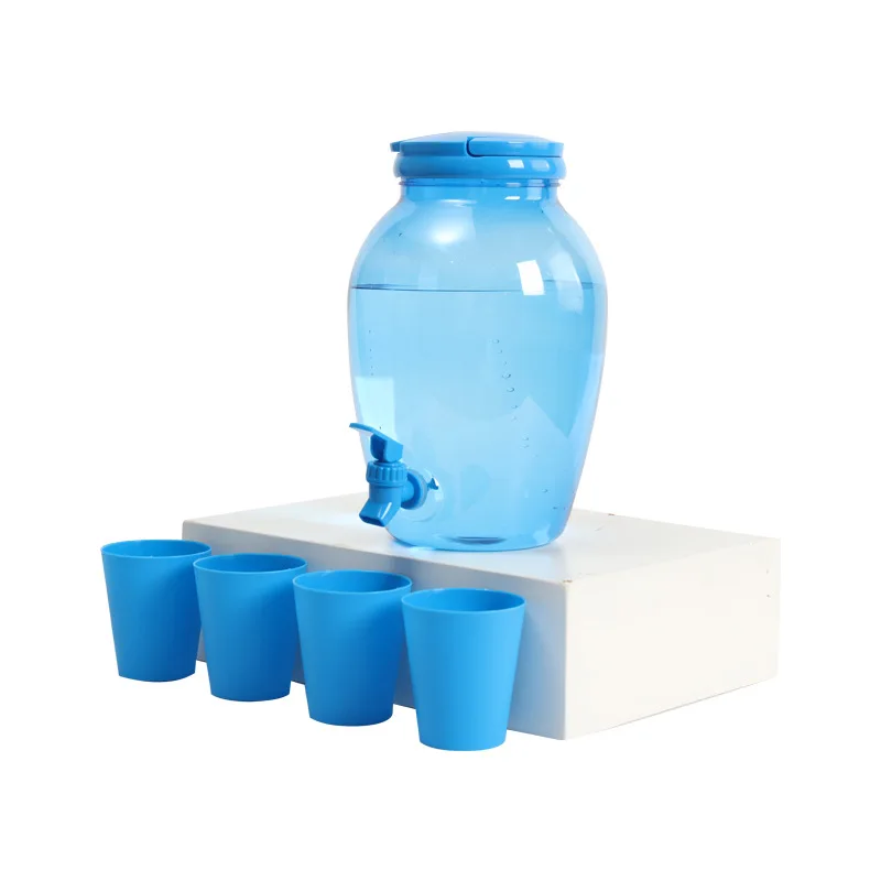 Factory Direct Outdoor Beautiful Bpa Free Large Capacity Camp Use Plastic Water Juice Bottle Wine Jar Bottles Set