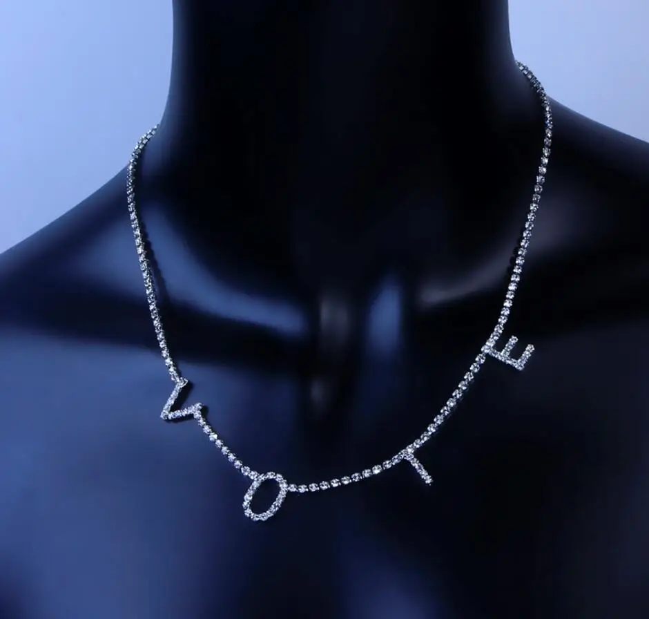 
Custom personality Gold Letter Pendant Crystal Rhinestone Initial vote necklace 