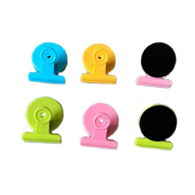 Factory wholesale plastic circular magnetic clip plastic refrigerator clip