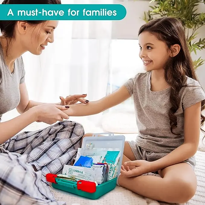 Mini Light New Type 110 Pieces Hard Case Box First Aid Kit First Aid Box Plastic For Travel Home Office And School