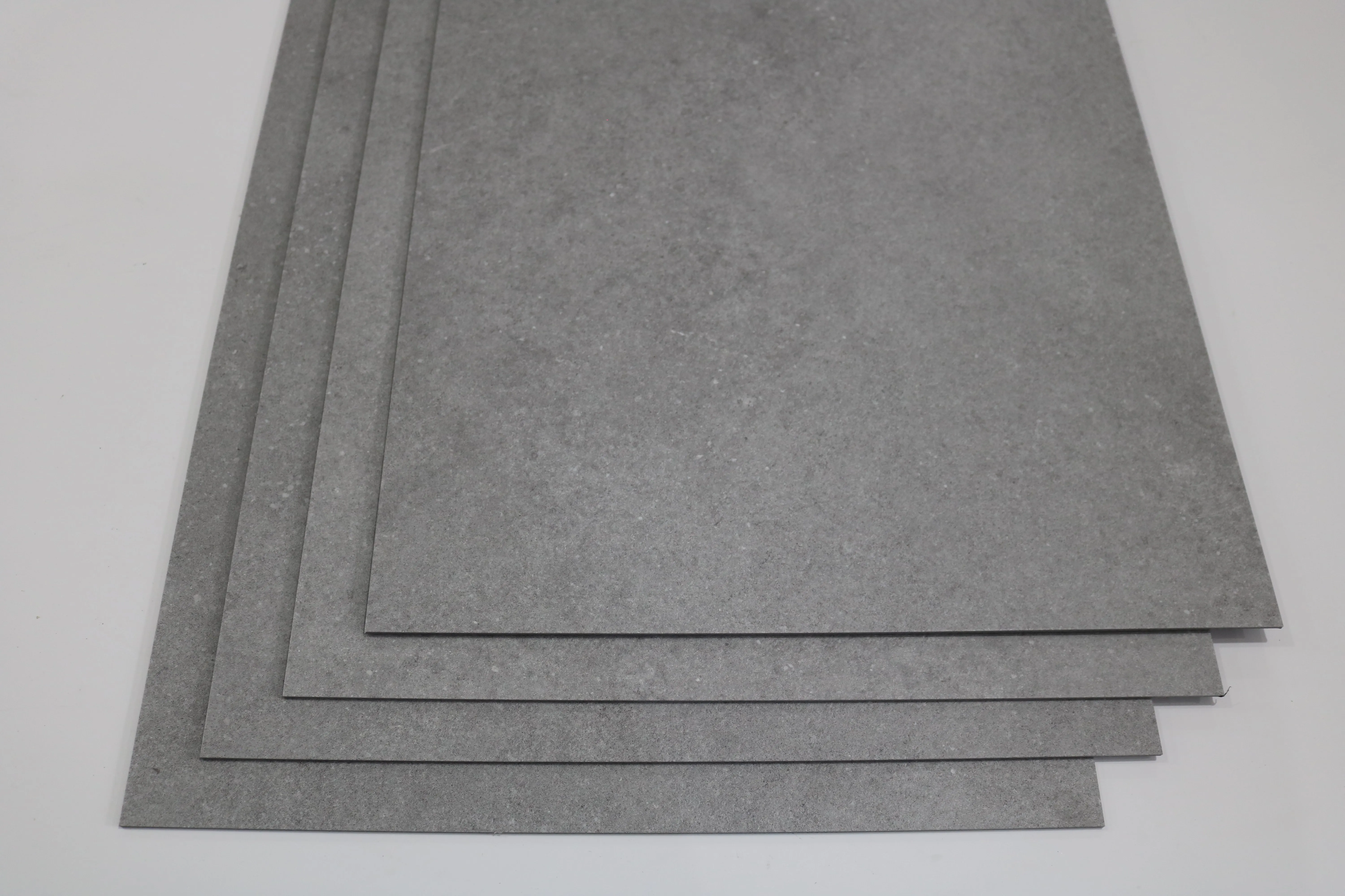 Widely Used Superior Quality Home Theaters Hotels Pvc Floor With Anti-Mold Coatings