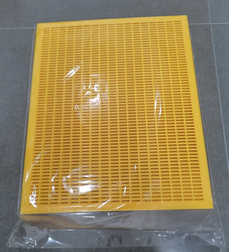 1PC Bee Queen Excluder 10 Frame Trapping Net Grid Beekeeping Equipment Gardening Beekeeper 51*42cm Queen Excluder