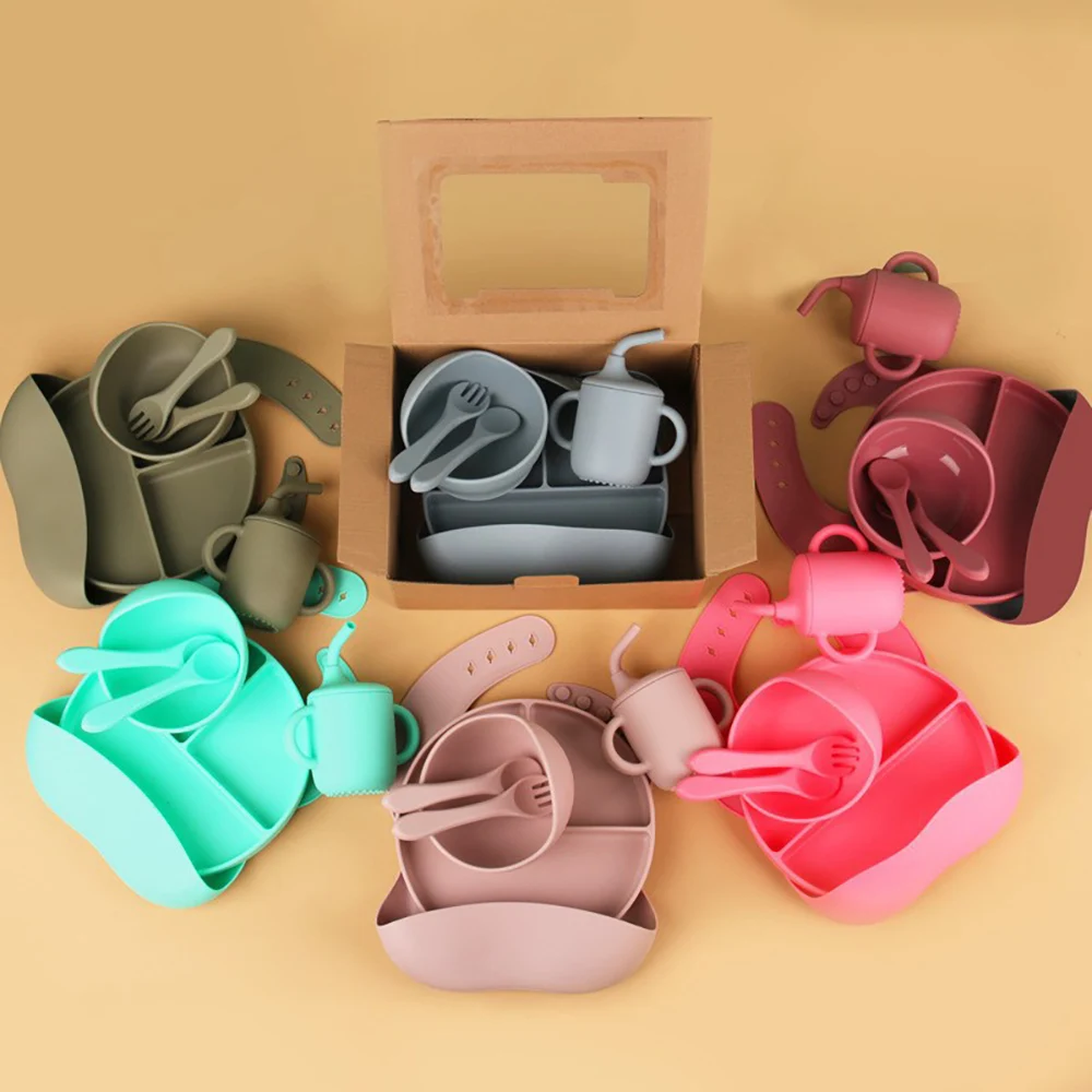 Wholesale environmental protection custom baby silicone tableware bowl snack cup baby Tableware Feeding Set