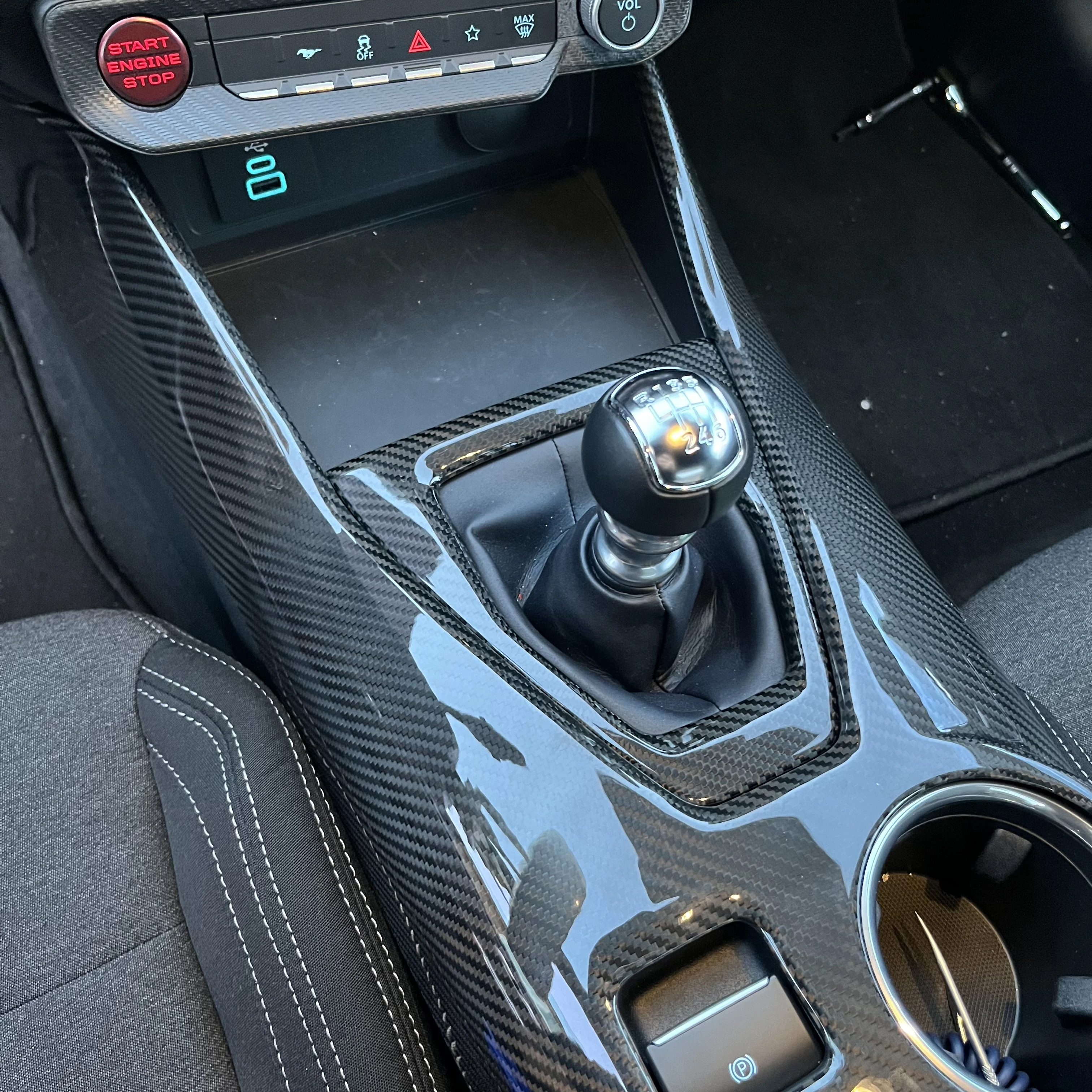 For Ford Mustang GT S650 2024 Car Mirror Cover Taillight Cover Engine Frame Key Case Exterior Interior Real Carbon Fiber