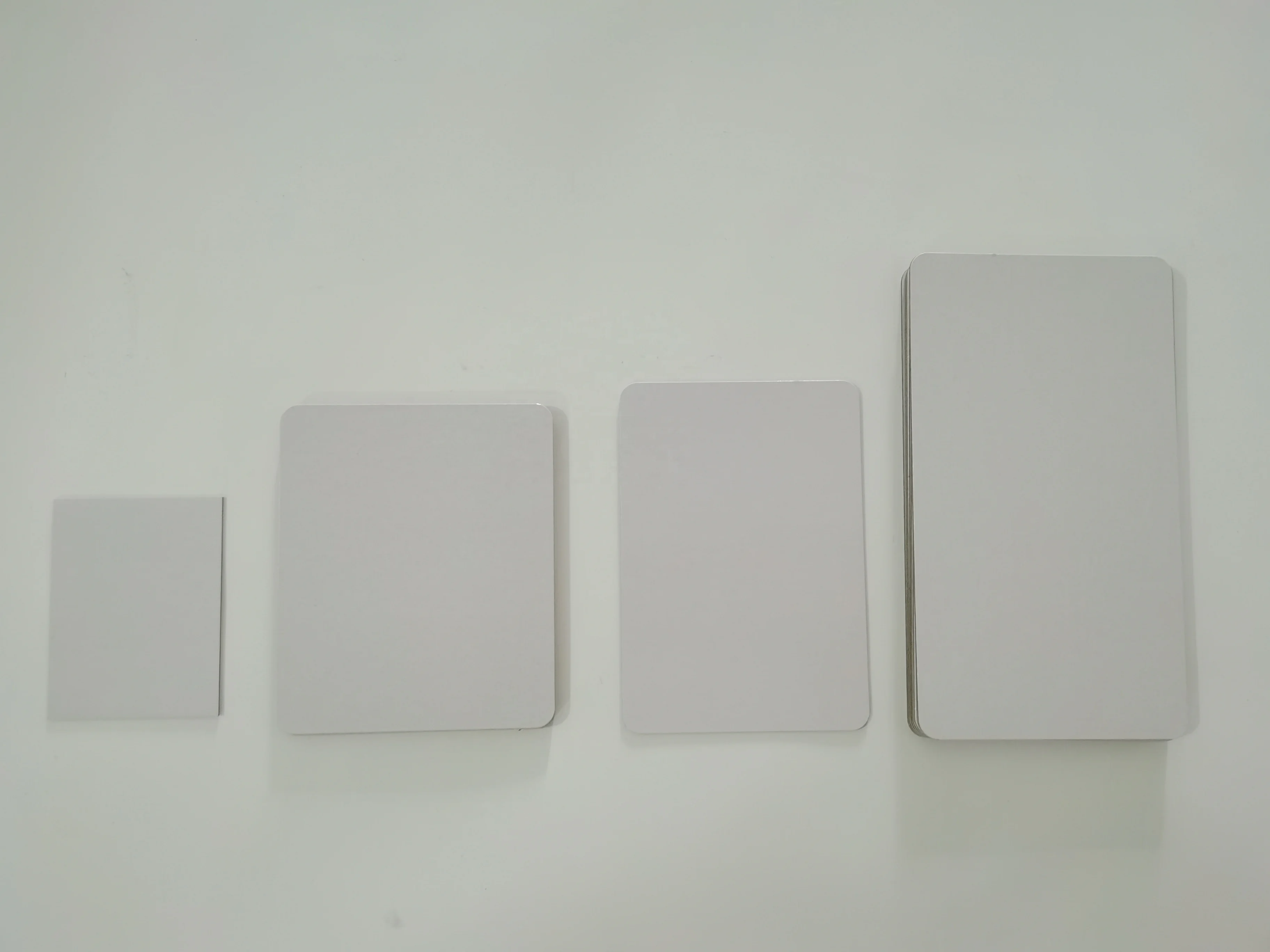 360 pcs/box English French Spanish playing games pokemoned cards booster box game cards pokemoned cards