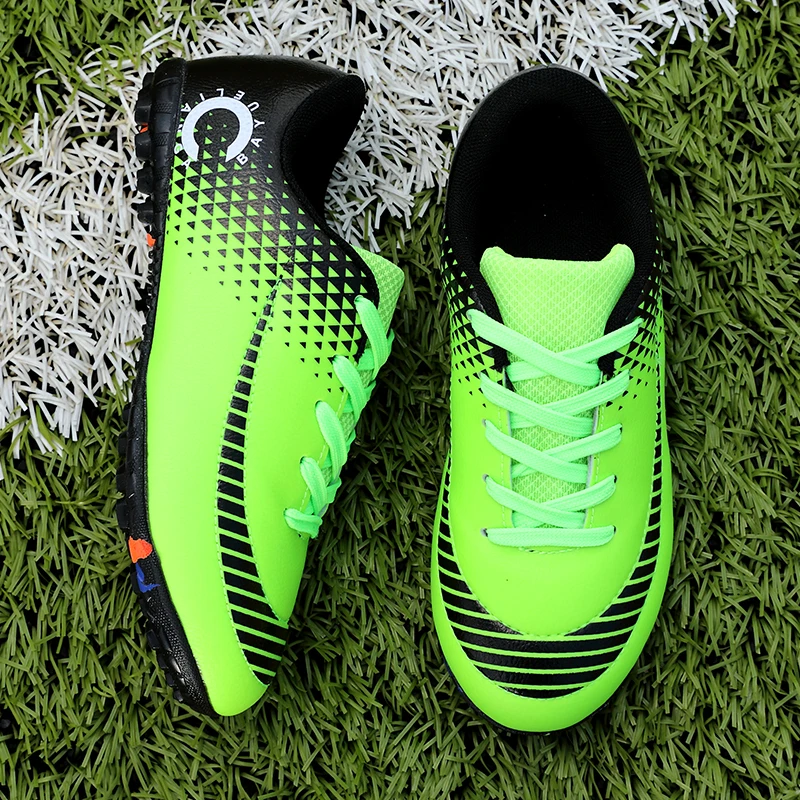 Inside PTR Bottom Elastic Anti-slip Soccer Shoes Chinese Factory Surface Microfiber Silk Cotton Lacing Breathable Mesh Men 0.5kg