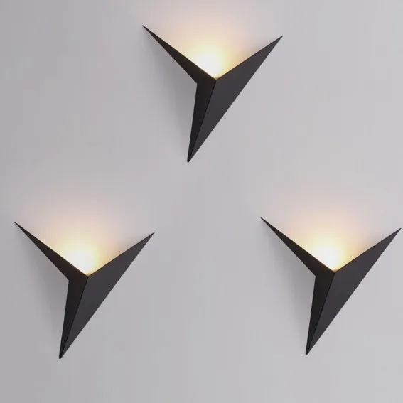 Creative Wrought Iron Special-Shaped Triangle Wall Lamp Nordic Minimalist Bedroom Bedside Study Hotel Room Mirror Headlight