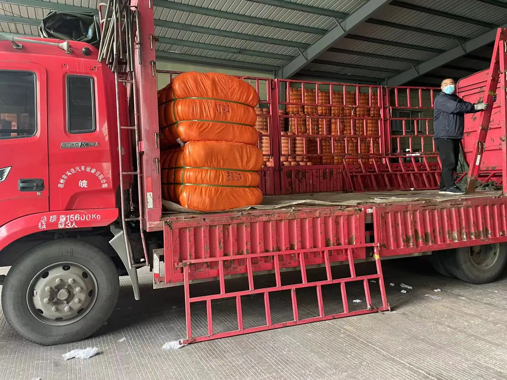 7d*64mm Hollow Conjugated  siliconized Professional Manufacturer Supply Virgin Grade 100% Polyester Staple Fiber Price