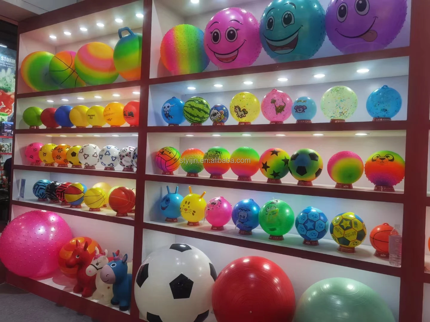 Pvc Squishy Silicone Screaming Yellow Rubber Chicken Bouncy Ball Vulcanizing Molding Toy Machine Maker