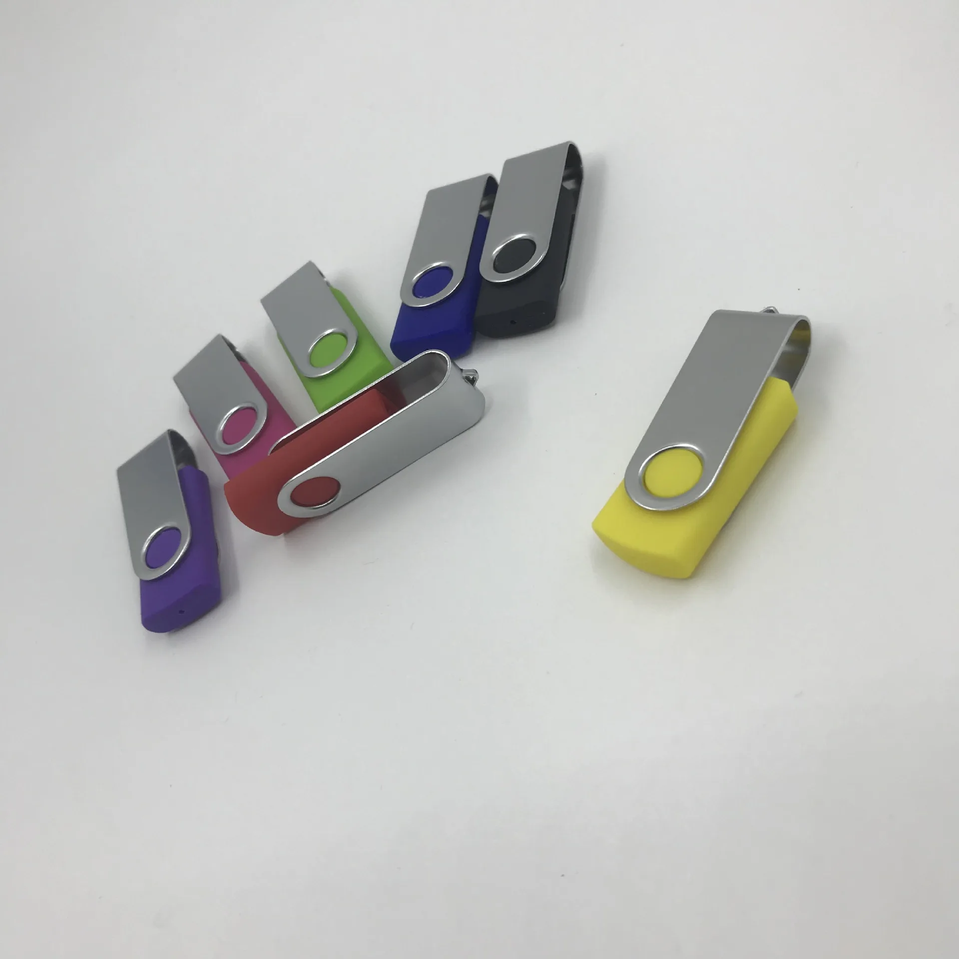 
Bulk price promotional gift USB flash drive USB memorias drive 1GB 2GB 4GB 16GB 32GB 