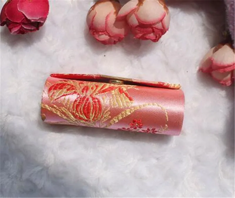 Factory direct price lipstick empty case and tube pink lipstick case with mirror