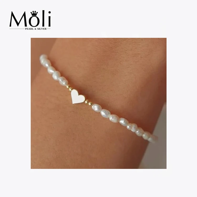 2024 Fashion Jewelry Gold Plating Heart Charm 3-4mm White Real Cultured Rice Beaded Pearl Bracelet for Wholesale