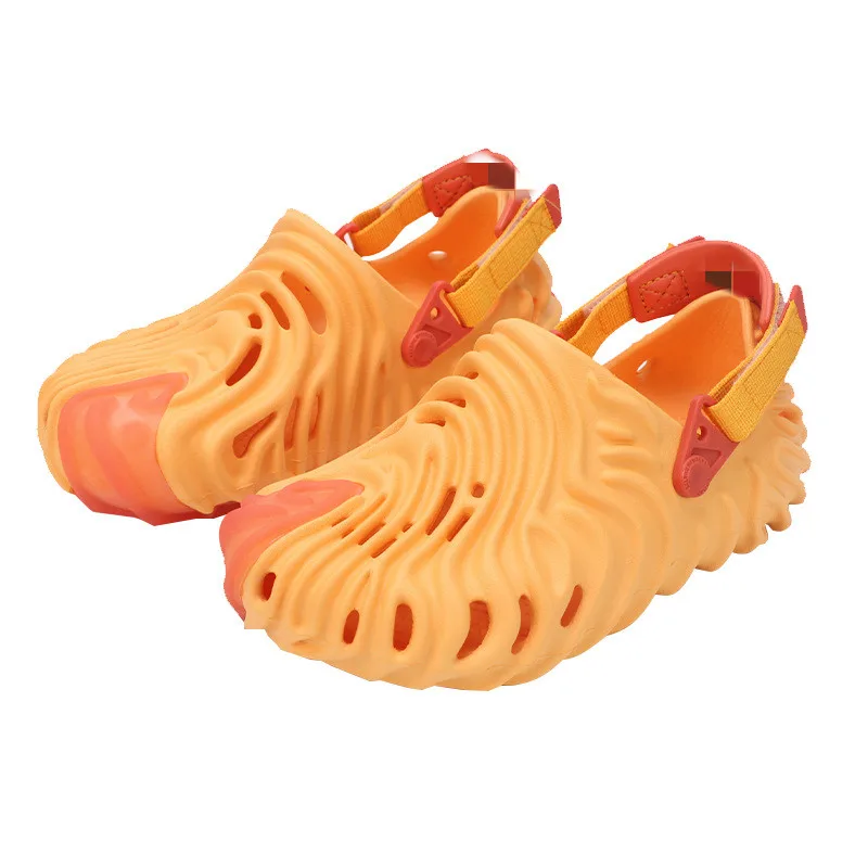 2022 Summer sandal pair beach shoes hollowed out fashion casual soft bottom breathable cool slippers