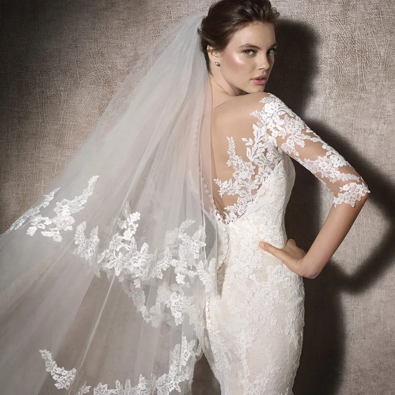 Luxury style bridal French mermaid wedding dress trailing waist thin shoulder lace light long-sleeved dress