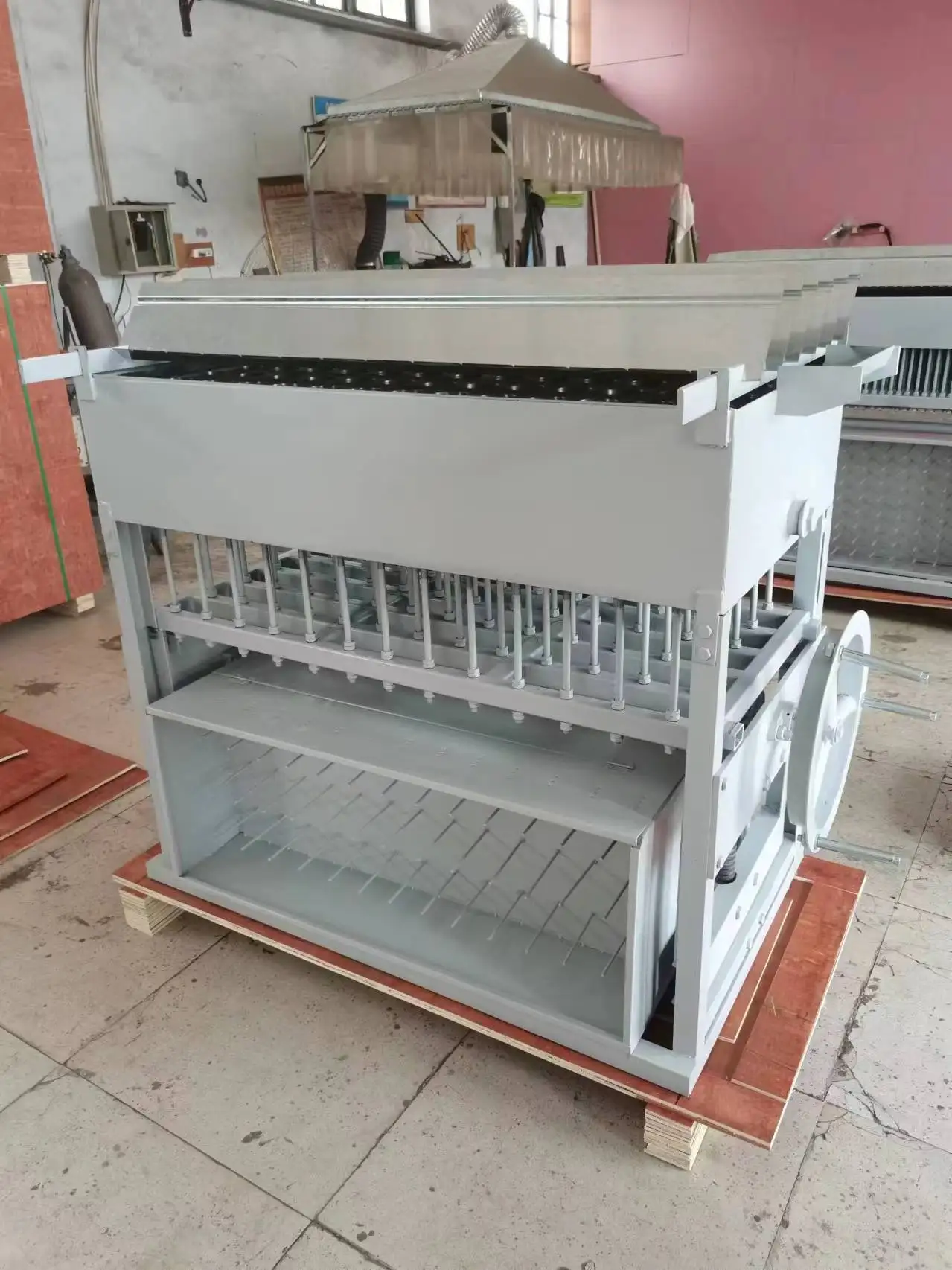 Tealight candle making machine church candle making machine color candle making machine