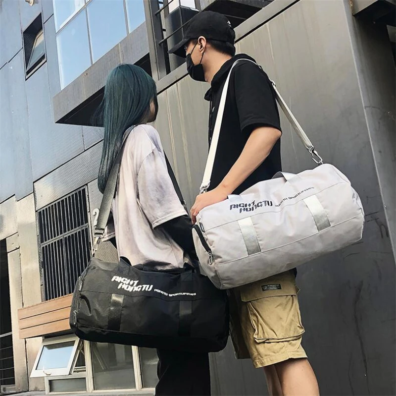 Factory direct supply premium polyester gym bag  personalised duffle bags gym with custom print