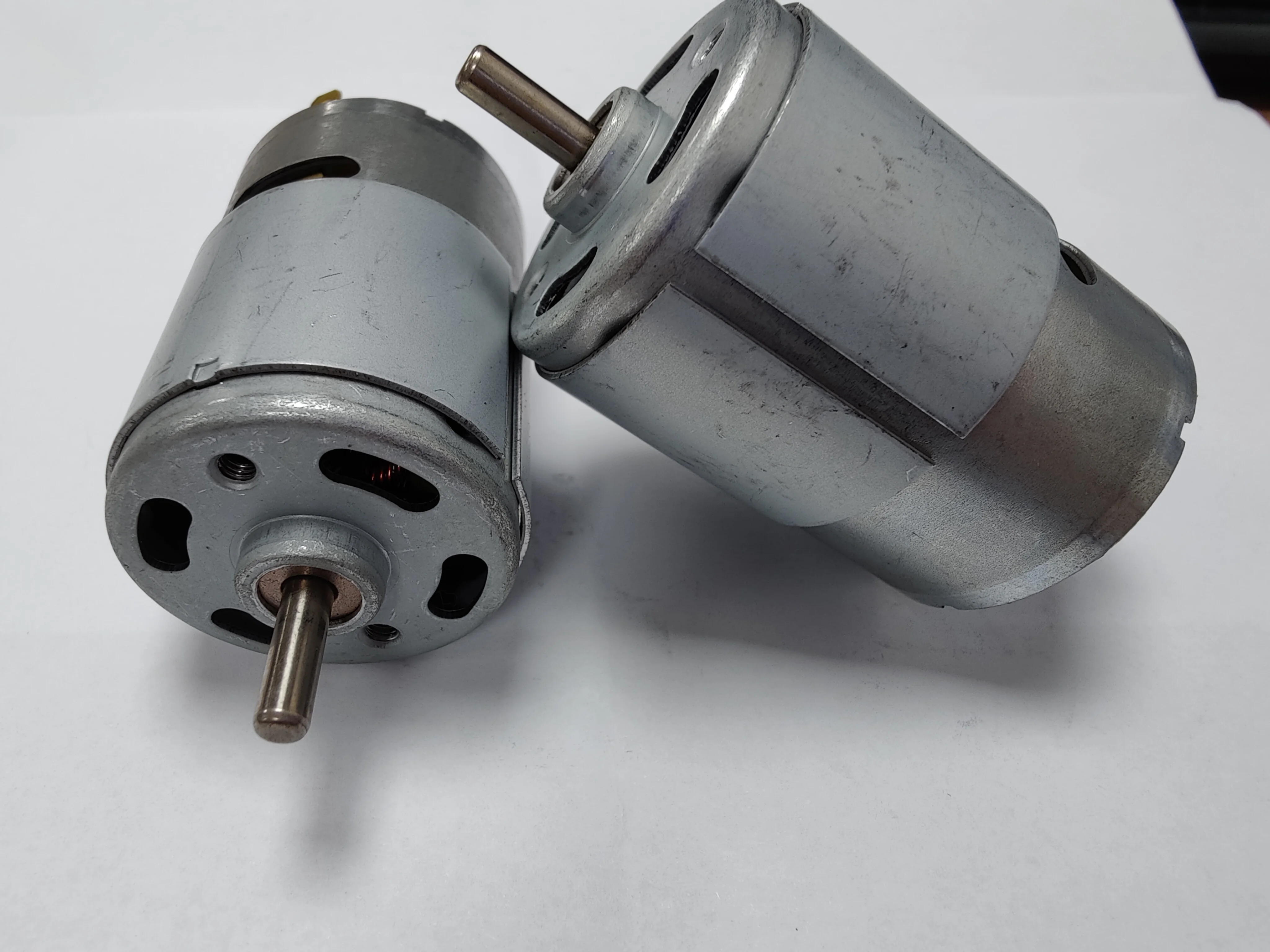 DC motor 10.8v 1002320 RC 755 HP 8012 85F DC 10.8V 16000RPM CW shaft long 18.2MM 2.0A with blades for electric scooter
