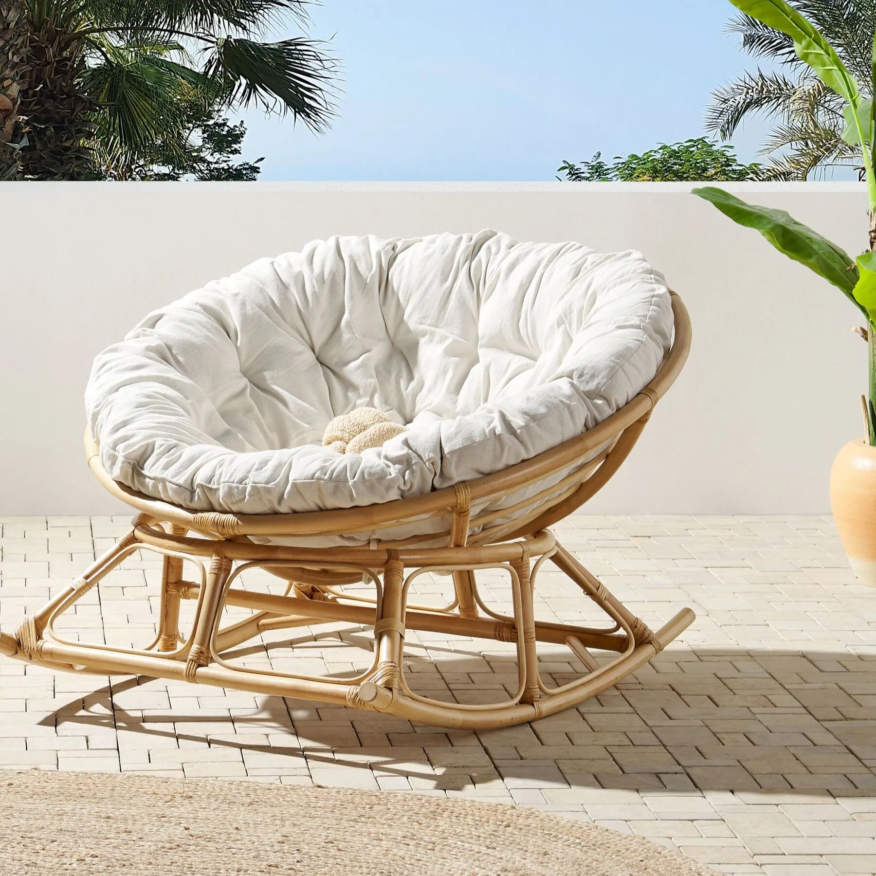 Indoor and Outdoor Use Wicker Papasan Chair Patio Swing Garden Hanging Rattan Egg Chair