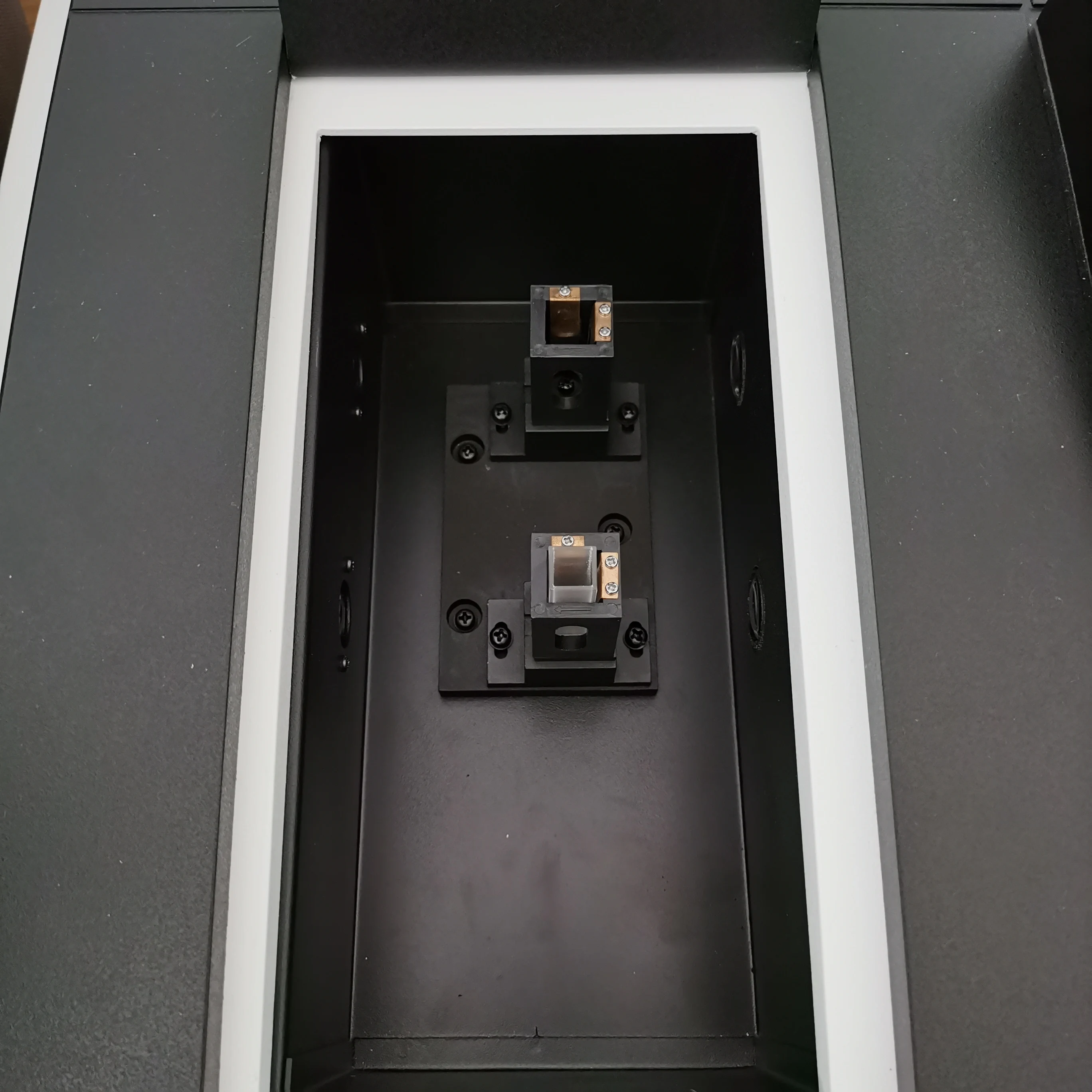 Пиковые инструменты, двойной луч, полоса пропускания 1 Нм, УФ видимый спектрофотометр