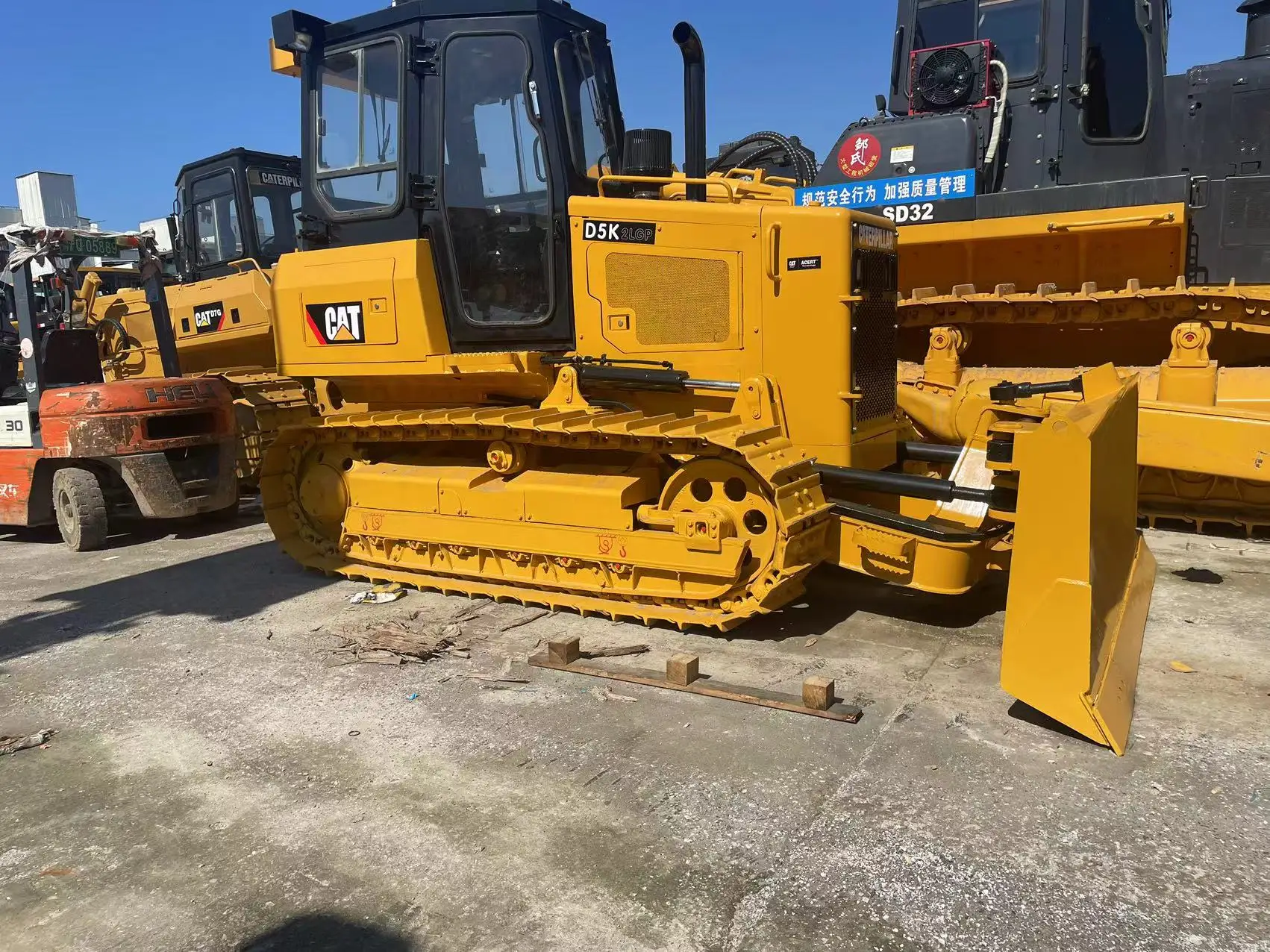 Competitive Price Good Condition Caterpillar Bulldozer Cat D5K Dozer for Sale used bulldozers