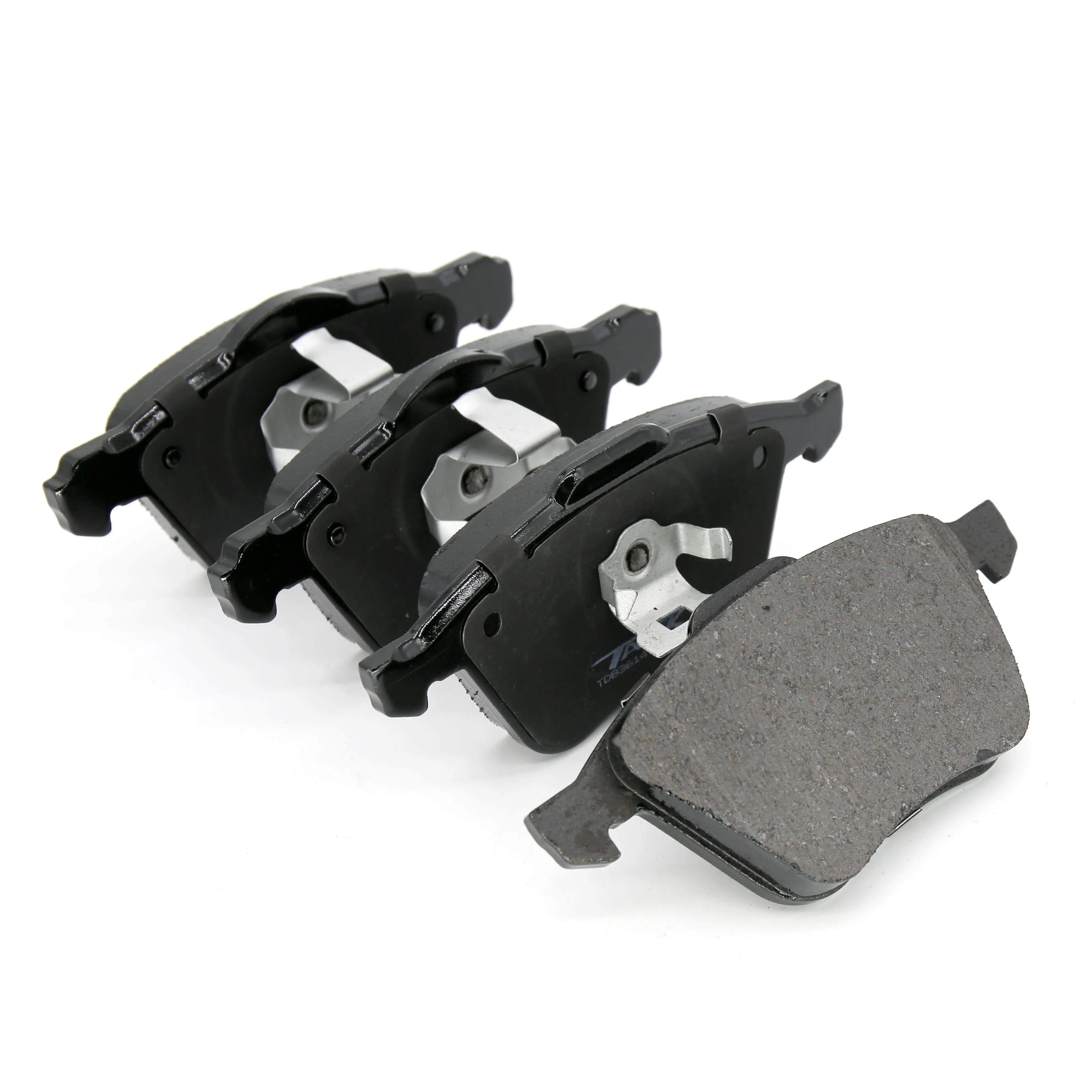  China Factory Premium Ceramic Brake Pad Low Dust Brakepad For VOLVO S60 S80 V70 XC90 274285 D979-7882
