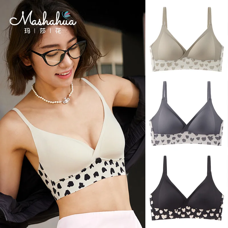 Comfy Stylish Peach Heart Leopard Print Wireless Bra Triangle Cup Shape Push-Up Feature Breathable Thin for Adults Any Age Group