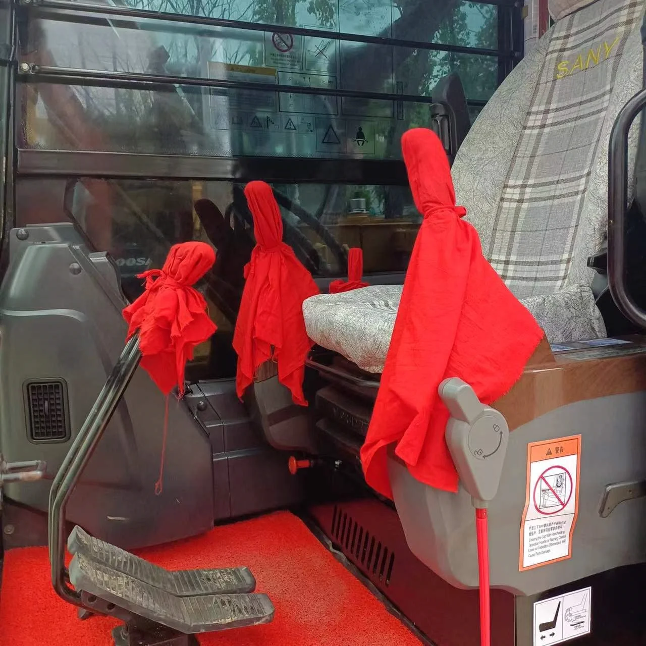 Shanghai Factory Cheap Good Condition Mini Used Secondhand Hydraulic Industrial Machine Weight 7 Tons  sany sy75 excavator