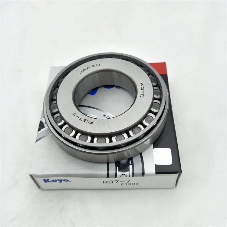 Japan KOYO Bearing 37X77X12/17mm R37-7 Automobile Taper Roller Bearing R37-7