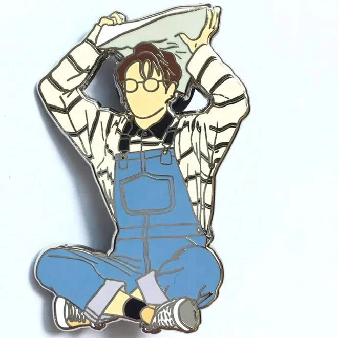 
High Quality New Design Wholesale Metal Cute lion Cartoon Badge Custom Hard Enamel Pin 