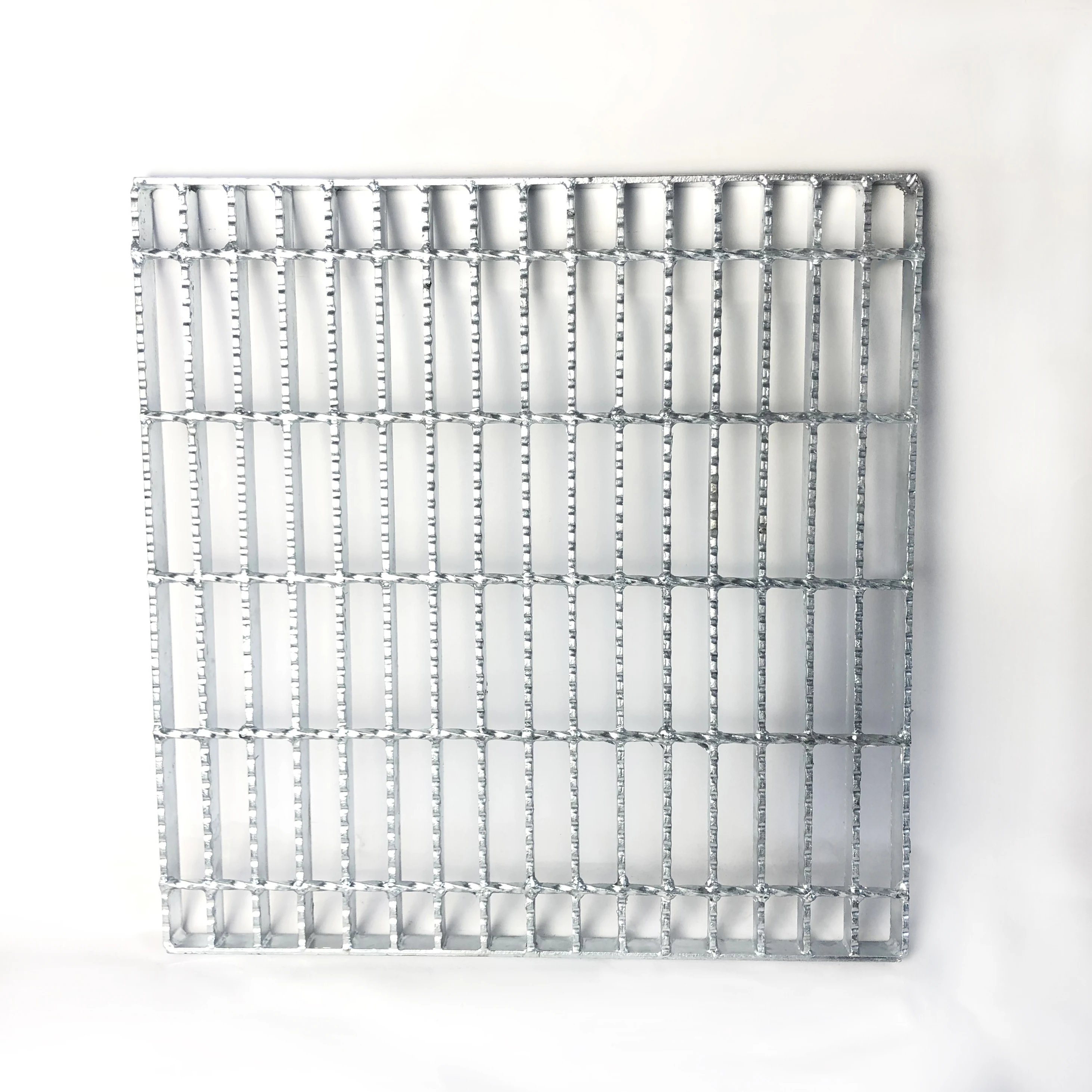 Hot Sale Construction Building Materials Galvanized Stair Treads With Checkered Plate Nosing Or Nonslip Nosing